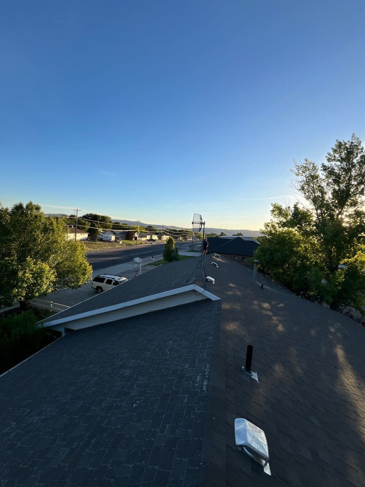 The old asphalt roof before replacement